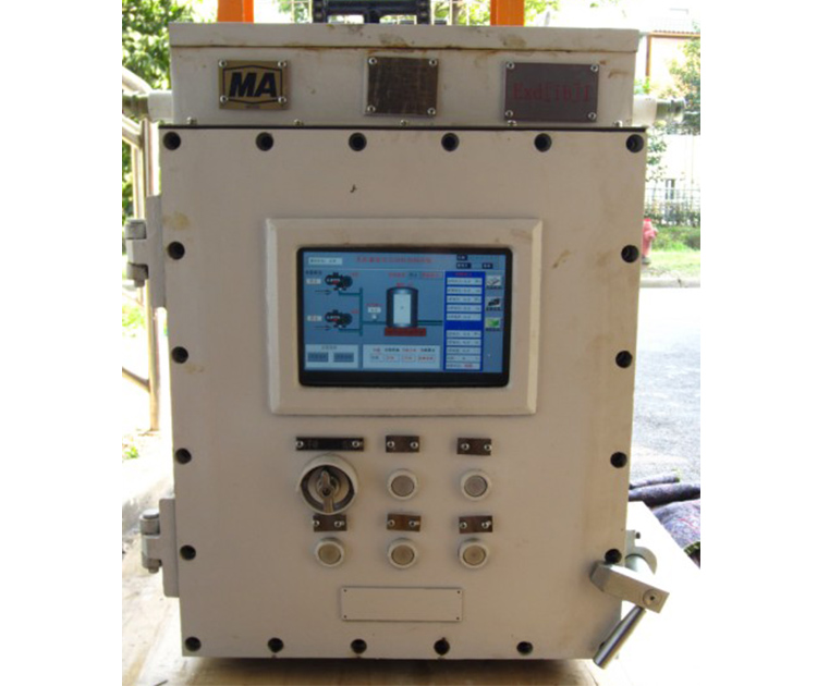 Explosion-proof computer control cabinet